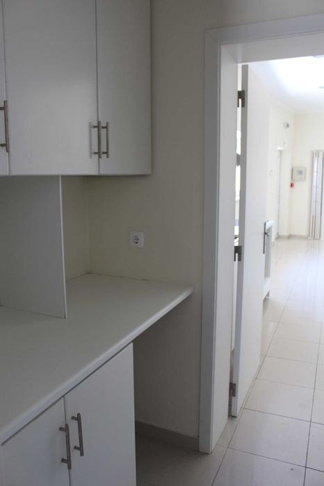 Moradia Térrea Independente em Ventosa - Oportunidade de Investimento