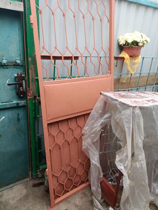 Калитка  двери железные для дома