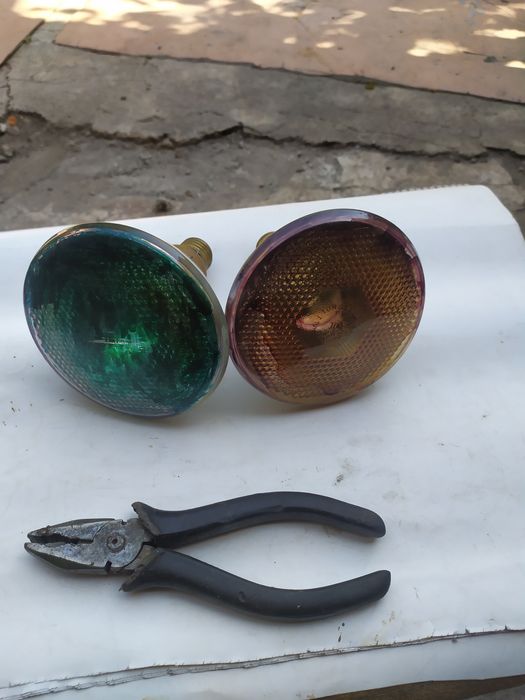 Лампа зеркальная с рассеивателем Tungsrapar Flood 100W, PAR38, E27