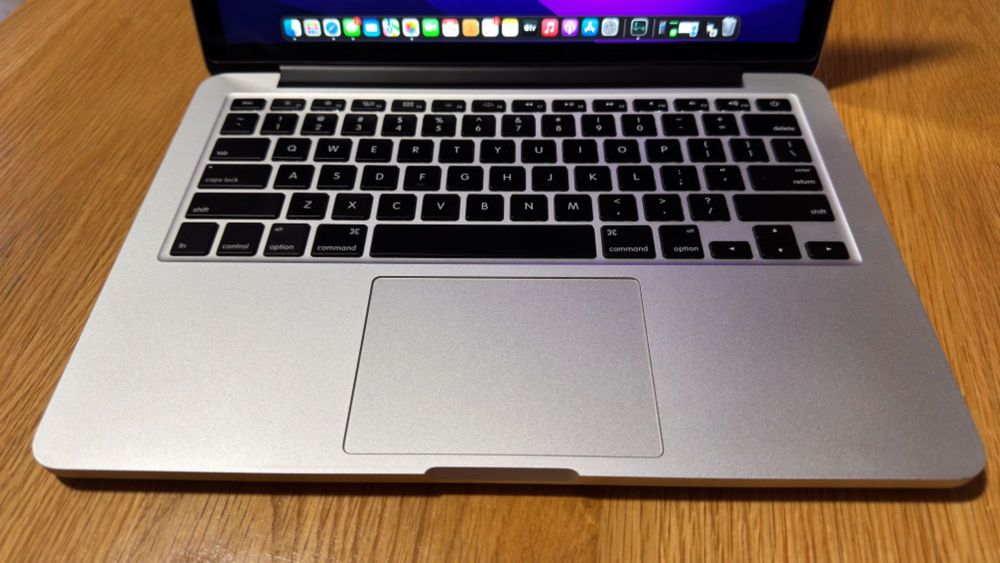 MacBook Pro 13" (2015) | i5 2.7 GHz | 16GB RAM | 256 GB SSD | zadbany