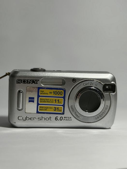 Sony Cyber‑shot DSC‑S600