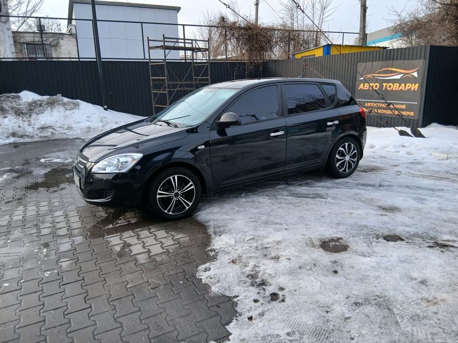Kia ceed 1.4 2007рік