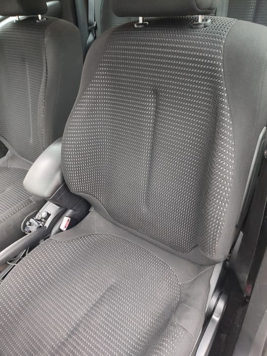 авто ситроенс4 2008