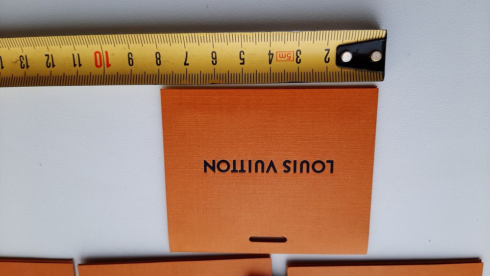 Подарункова листівка Louis Vuitton з конвертиком