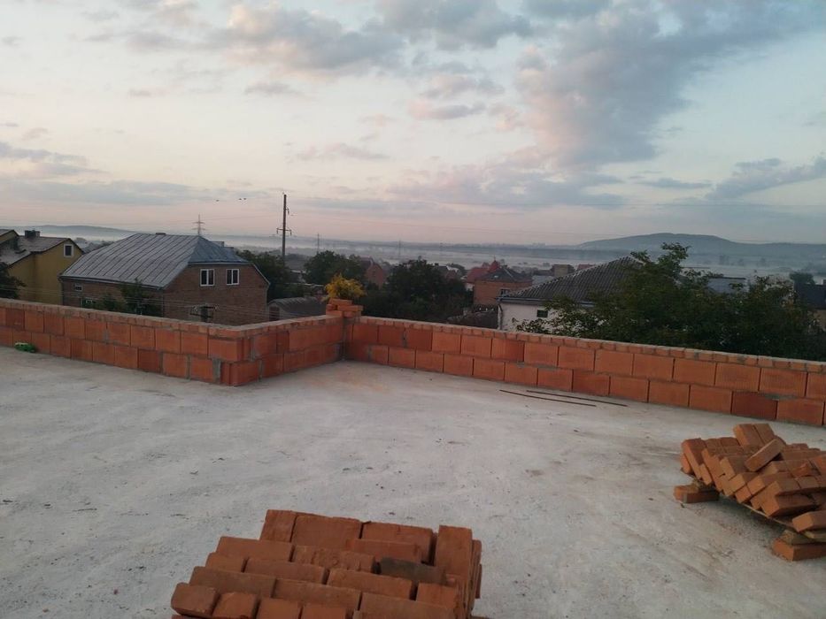 Продаж незавершеного будинку у с Сороки Львівські