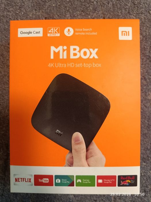 Xiomi Mi Box MDZ-16-AB робоча андроїд приставка за супер ціною
