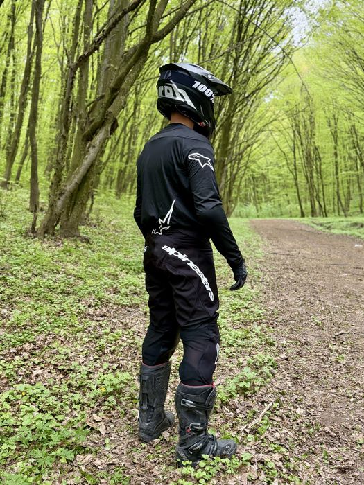 Мотокрос / ендуро костюми Alpinestars