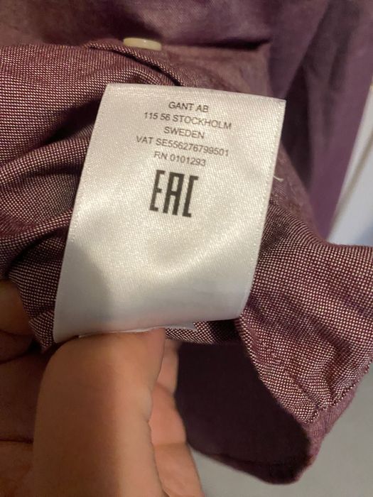 Męska elegancka buraczkowa koszula Gant M