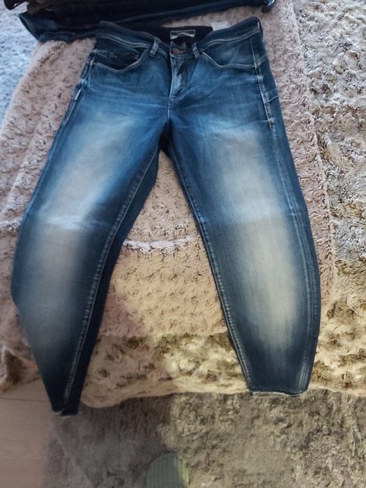 Calças de ganga, modelo Secret