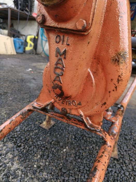 Bomba de água a gasolina