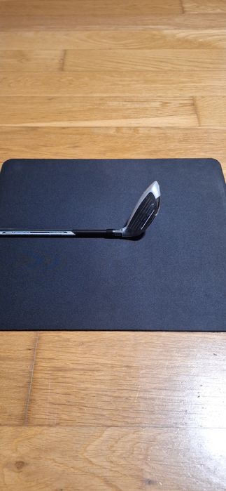 TaylorMade M4 Híbrido 4 para Esquerdino – NOVO com capa