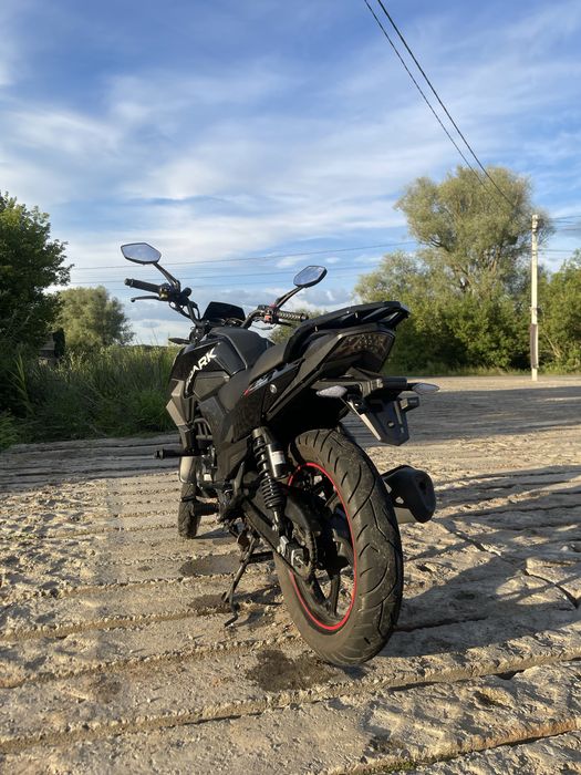 Мотоцикл Spark SP200-R32