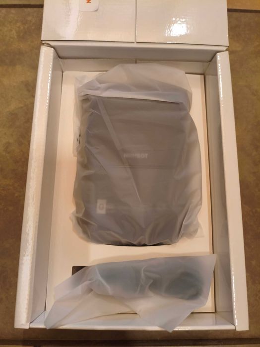 Mobilna drukarka etykiet termicznych NIMBOT B1