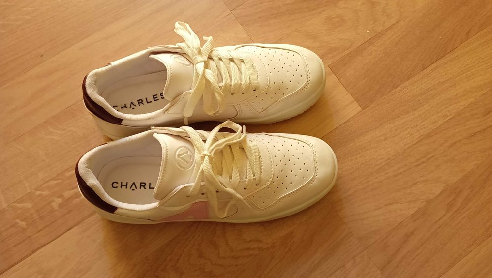 Buty Charles 37 sportowe