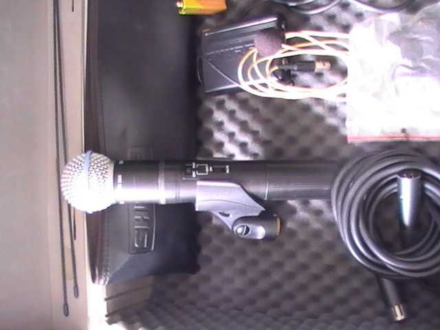 Mikrofon bezprzewodowy Shure SM58 do ręki + nagłowny(zestaw)