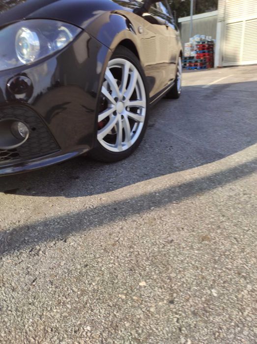 SEAT Leon — fotografia 9