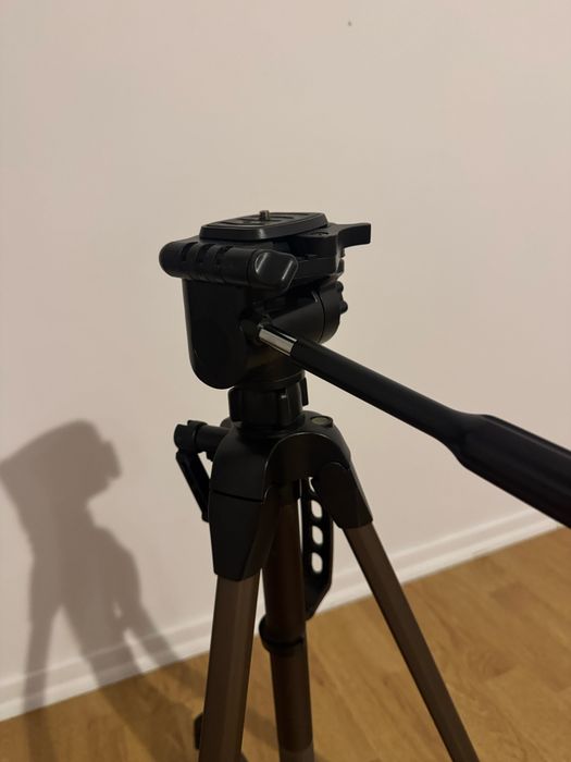 Statyw HAMA Star 61