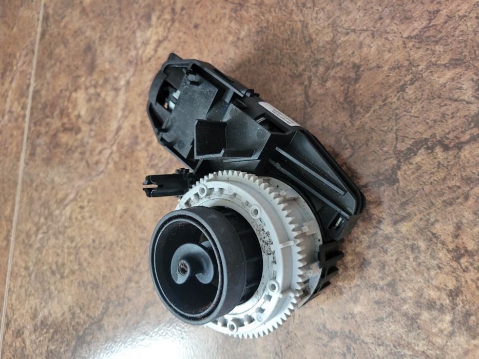 Продам кофемолку Siemens EQ300