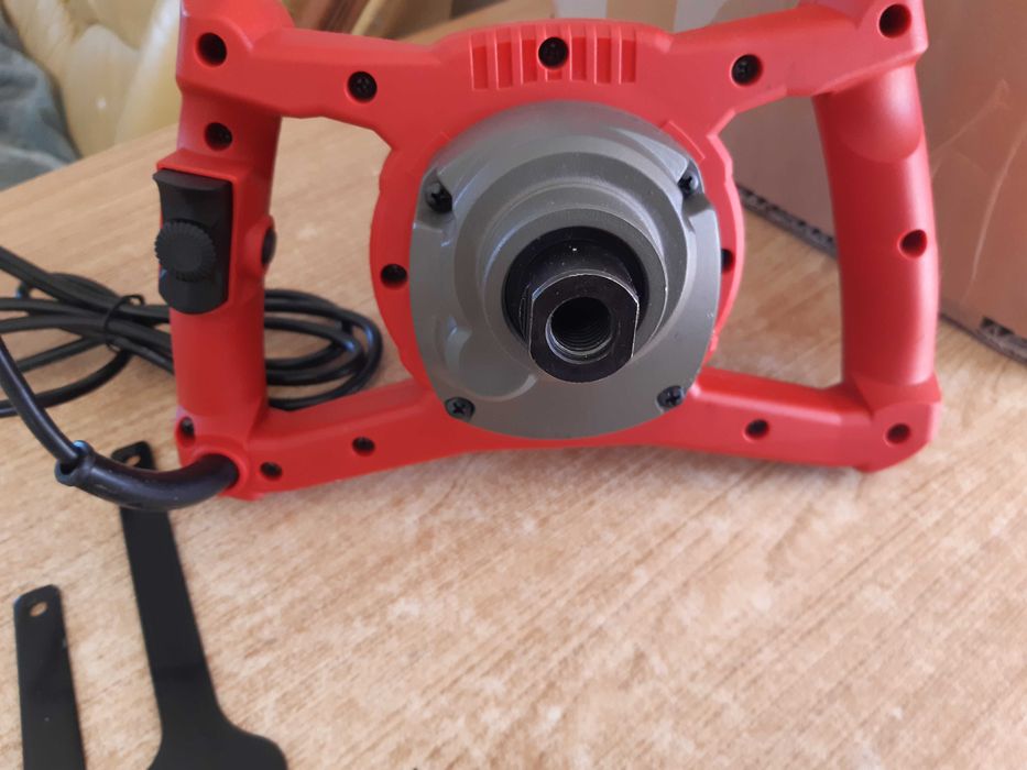 Mieszadło Einhell  1200 W 100 mm