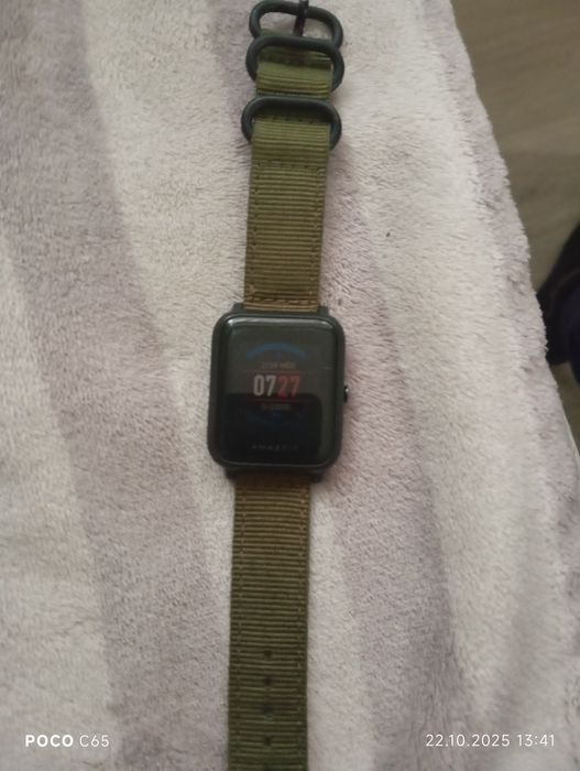 Продам часы лотом одним