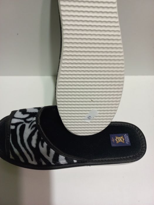 Pantofle domowe damskie  rozmiar 40