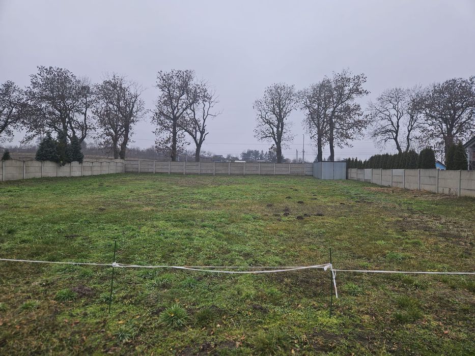 Działki z warunkami zabudowy  2 x 554m2