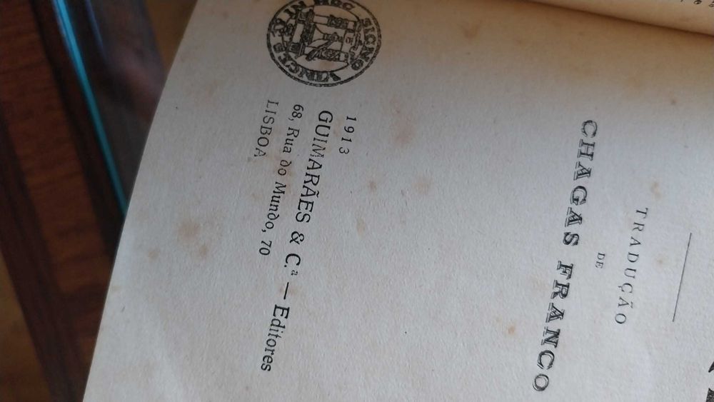 Livro A TERRA de Émile Zola (Português)