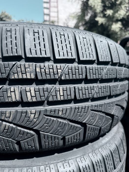 225 50 17 Pirelli Winter w210 RSC 90% 2024 Шини Зима