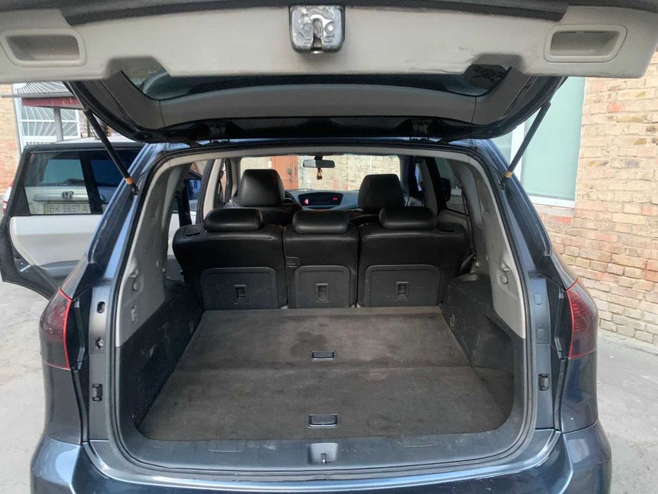 Subaru Tribeka 2008 г. В 10