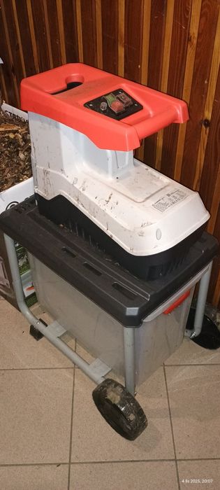 Rębak do gałęzi malych