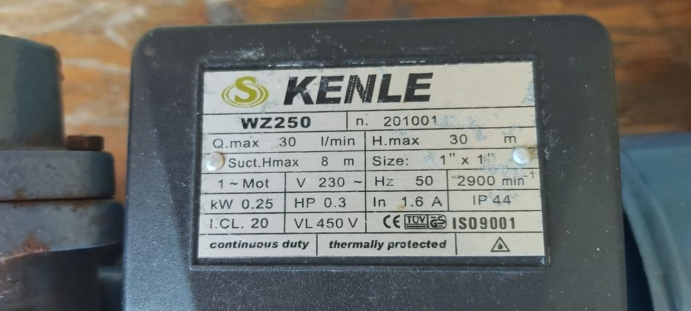 Продам насосную станцию. KENLE WZ250.