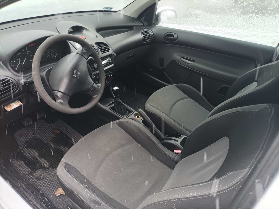 Peugeot 206 1.4 HDi van vat