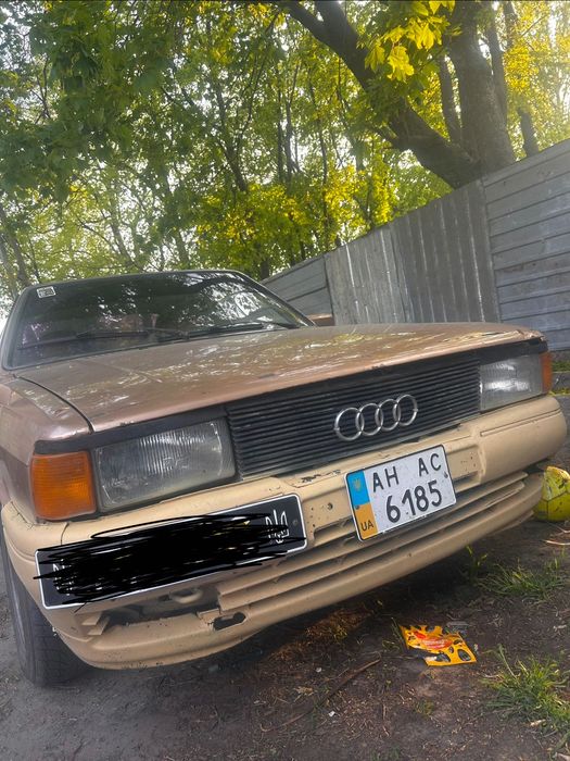 Легковий автомобіль