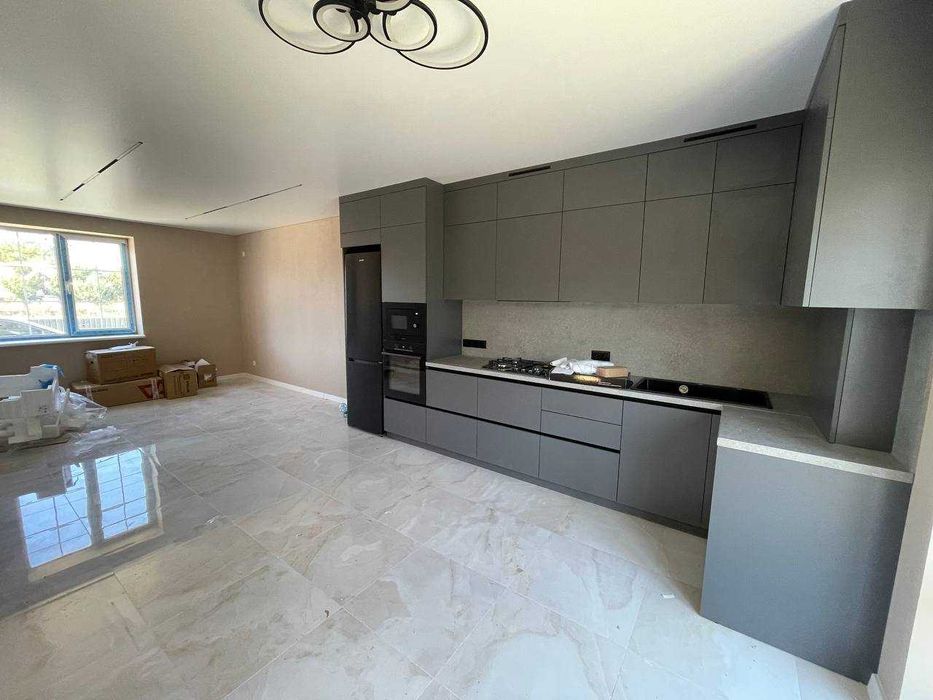 Продаж дуплексу з ремонтом у крутій локації!