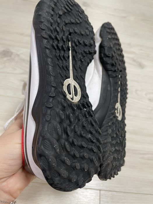 Сороконіжки футбол