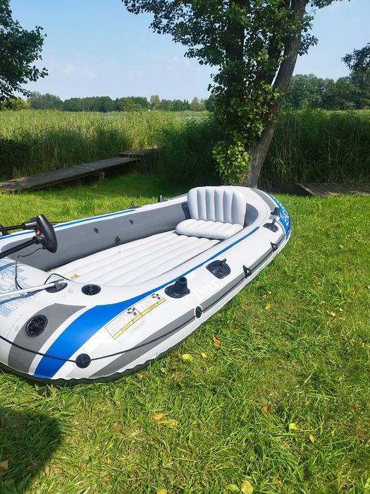 Sprzedam ponton piecio osobowy