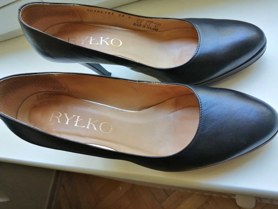 Sprzedam buty ze skóry