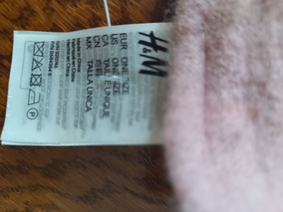 Stylowy Beret z Pomponem H&M – Brudny Róż – One Size