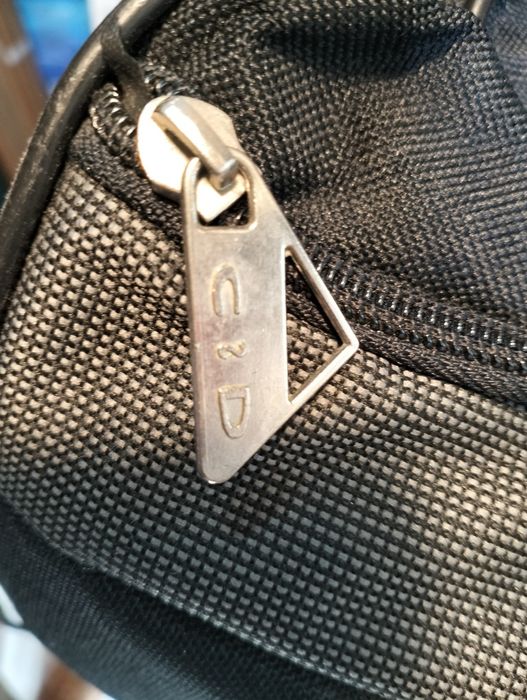 Saco de desporto com duas malas de mão