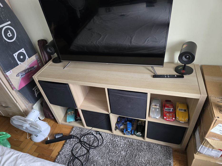 Móvel tv/estante para livros