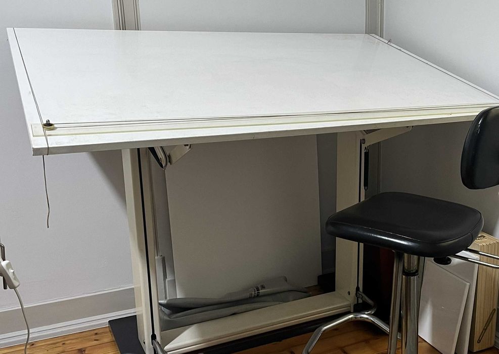 Estirador de Desenho