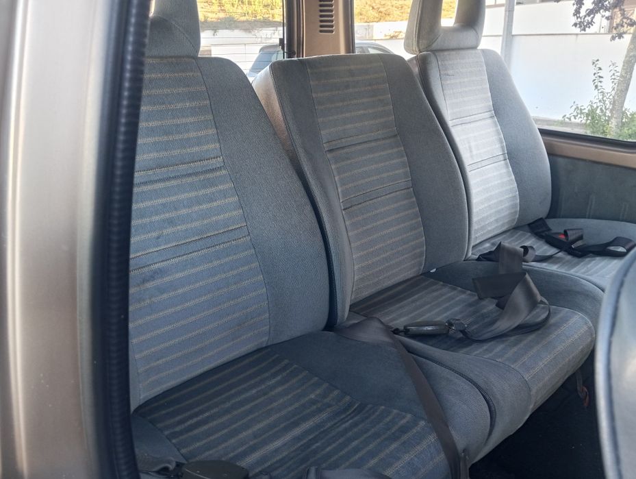 Toyota Hiace 2.5d com ar condicionado 8lugares
