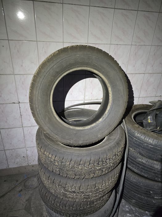 Шини резина A/T 215/70 R16 Lanvigator
