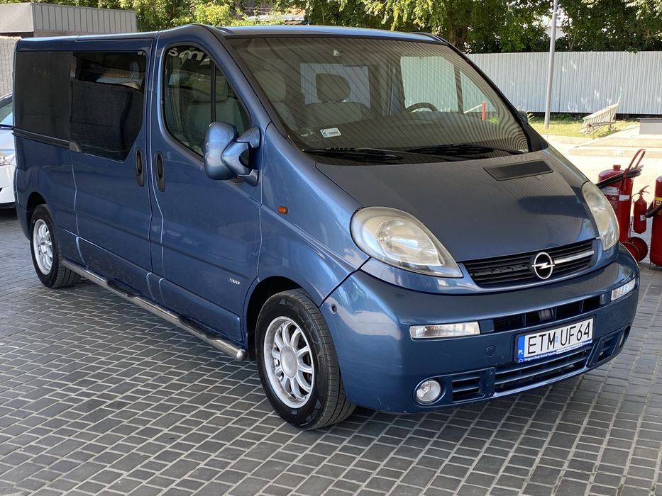 Продам Opel Vivaro 2.5 турбо дизель в идеальном состоянии