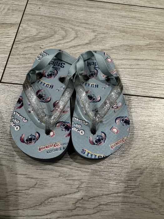 Продам дитячі вʼєтнамки 26 розмір