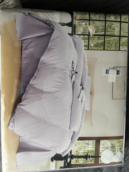 Продам новое постелтное белье Евро