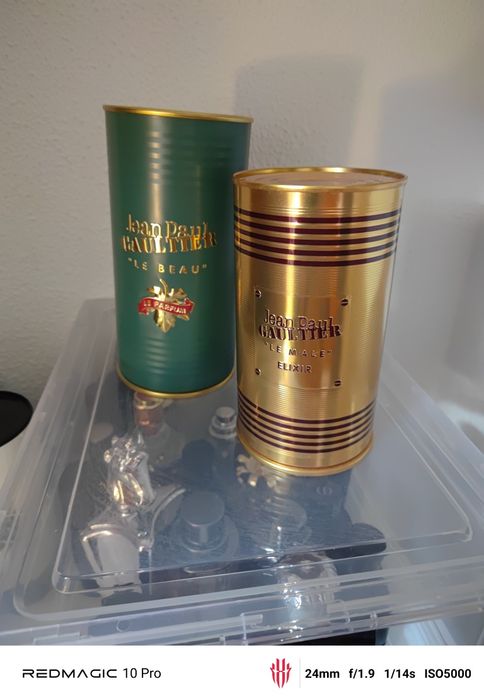 Coleção de perfumes para venda