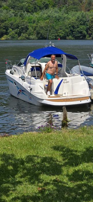 Venda Barco Lena impecavel com lugar marina Douro dificil de conseguir