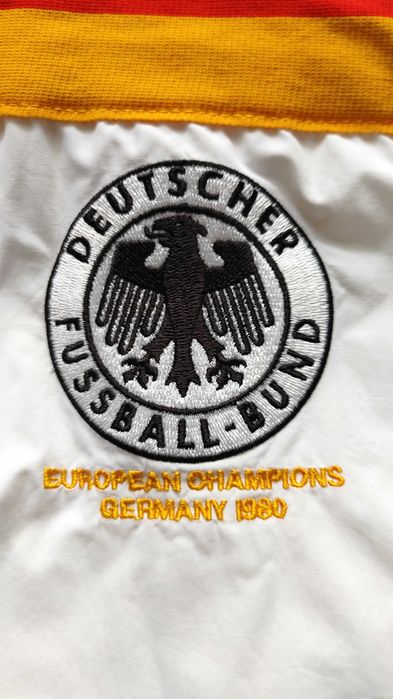 Колекційна вінтажна вітрівка олімпійка кельми Adidas DFB