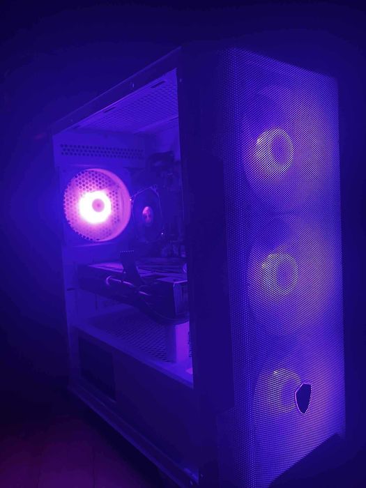 Komputer Gamingowy I5 RX580 8GB 16GB RAM SSD+HDD 700W